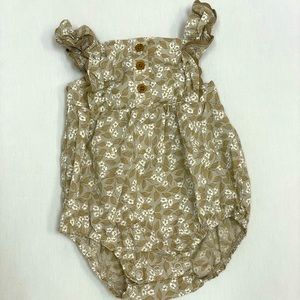 Carters romper, NWOT, 3m, flower print, earthy, beige/brown material, cotton